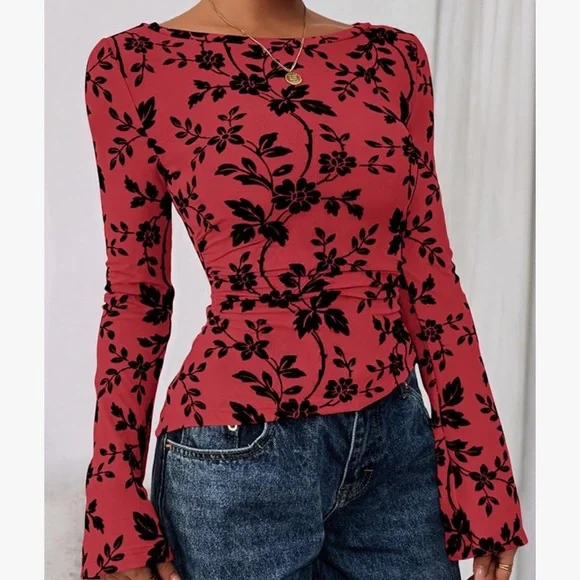 Floral Mesh Ruched Fitted Long Sleeve Top - Picture 4 of 6